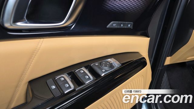 Kia Canival 2021 — photo 12