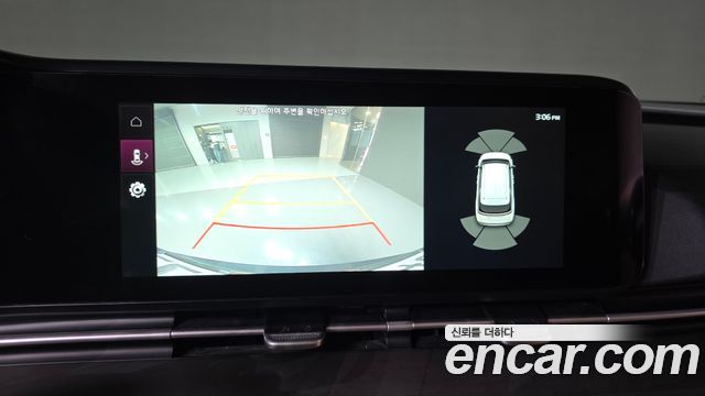 Kia Canival 2021 — photo 16