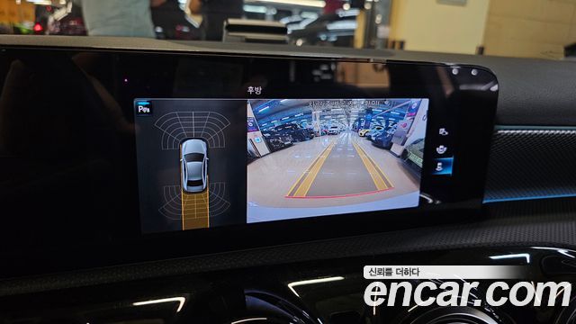 Mercedes-Benz A-Class 2021 — photo 16