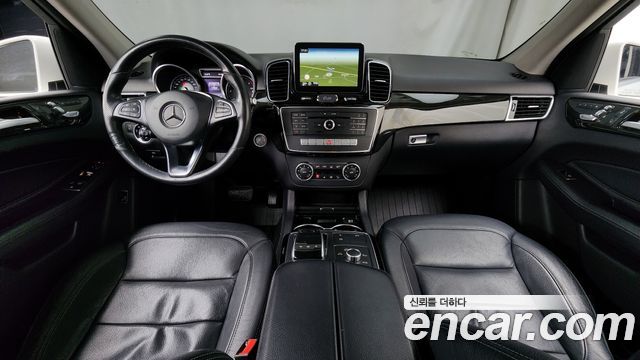 Mercedes-Benz GLE-Class 2016 — photo 7