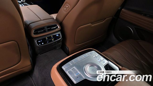 Genesis G80 2021 — photo 18