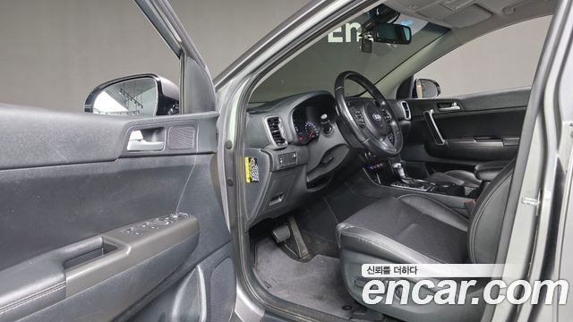 Kia Sportage 2016 — photo 11