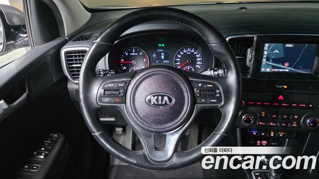 Kia Sportage 2016 — photo 14