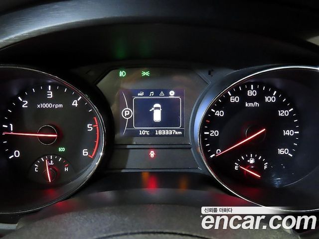 Kia Canival 2017 — photo 8
