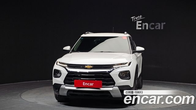 Chevrolet Korea Trailblazer 2022 — photo 3