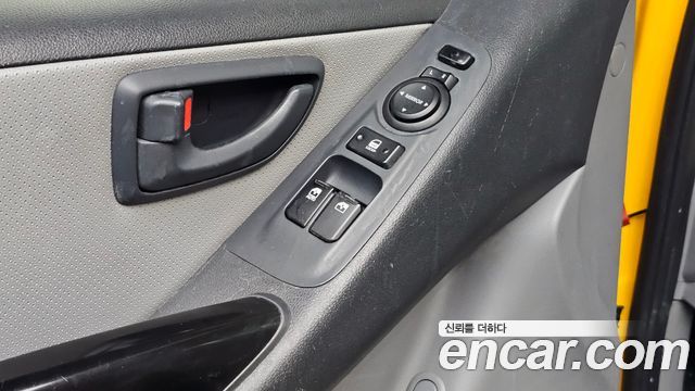 Hyundai Starex 2019 — photo 14