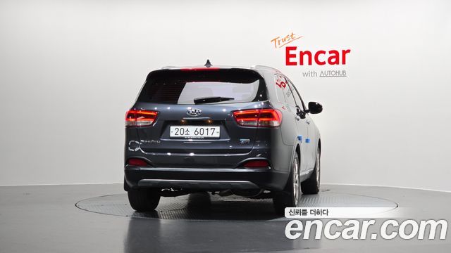 Kia Sorento 2015 — photo 4