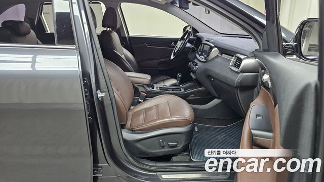 Kia Sorento 2015 — photo 11