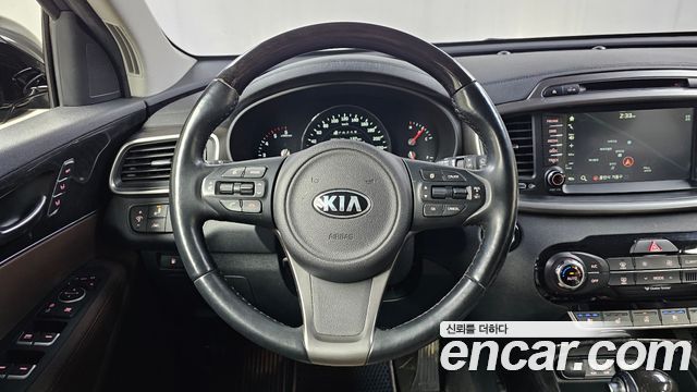 Kia Sorento 2015 — photo 13