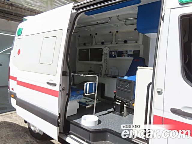 Hyundai Solati 2016 — photo 7