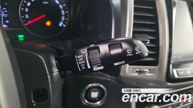 KG Mobility Rexton 2019 — photo 17