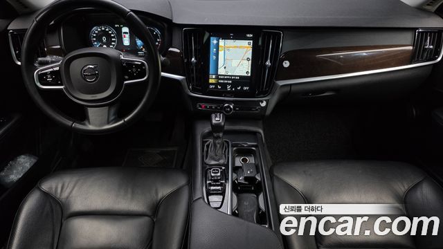 Volvo S90 2017 — photo 7