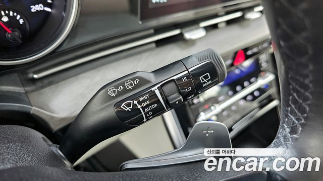 Kia Canival 2023 — photo 19