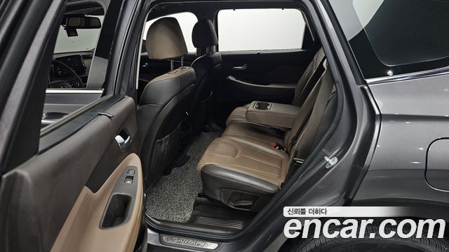 Hyundai Santafe 2020 — photo 11