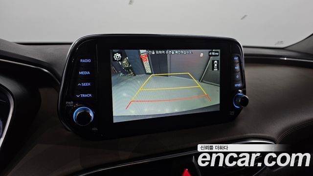Hyundai Santafe 2020 — photo 18