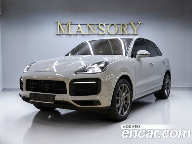 Porsche Cayenne 2023 — photo 1