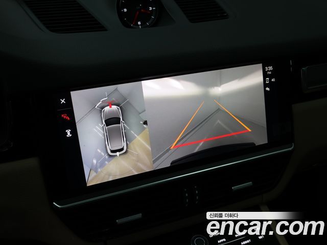 Porsche Cayenne 2023 — photo 13