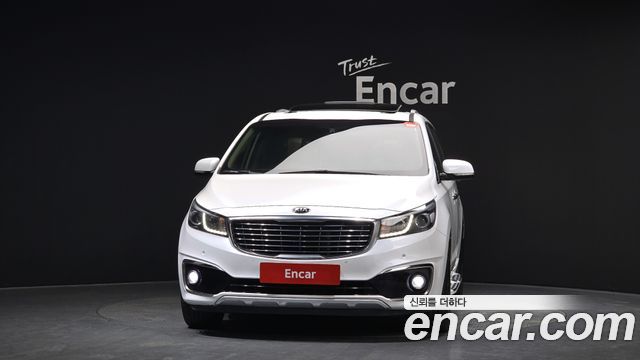 Kia Canival 2017 — photo 3