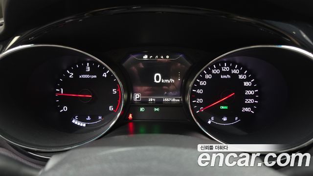 Kia Canival 2017 — photo 8