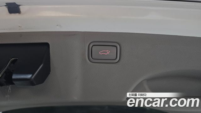 Kia Canival 2017 — photo 20
