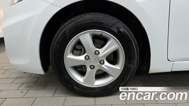 Hyundai Accent 2011 — photo 5