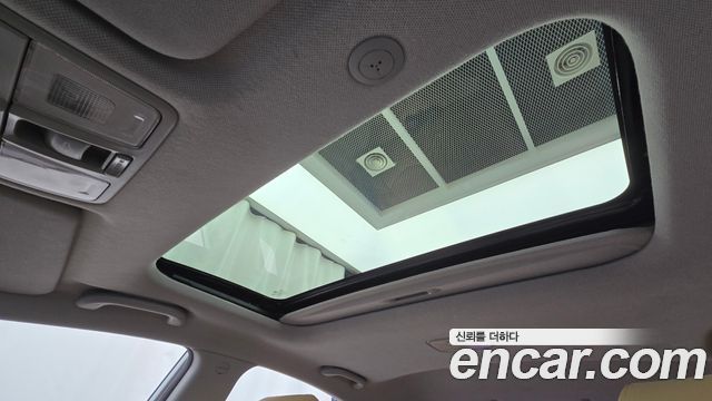 Hyundai Accent 2011 — photo 18