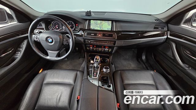 BMW 5-Series 2015 — photo 7