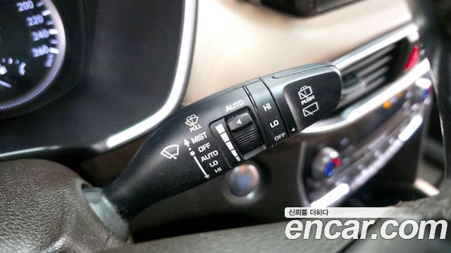 Hyundai Santafe 2020 — photo 18