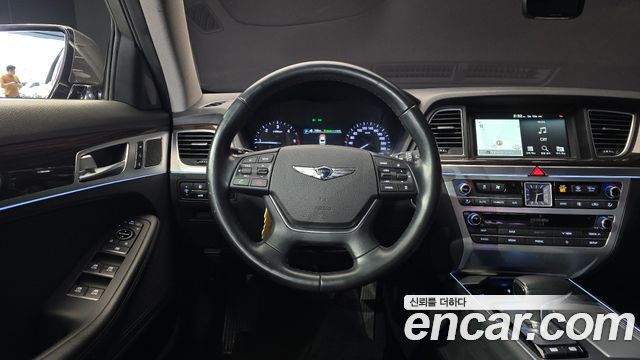 Genesis G80 2019 — photo 13