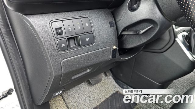 Hyundai Staria 2022 — photo 13