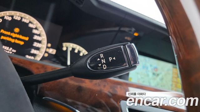 Mercedes-Benz S-Class 2007 — photo 9