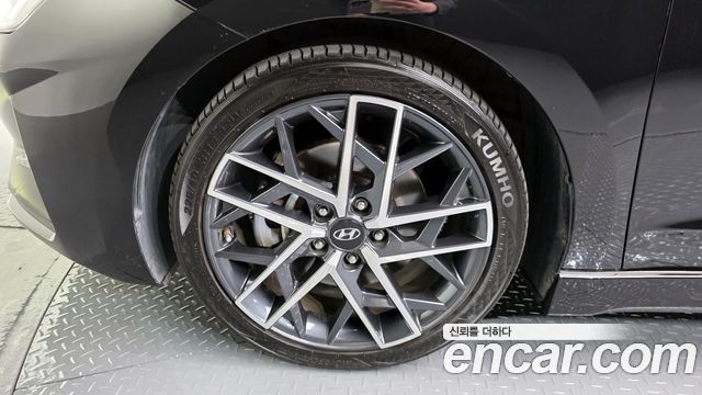 Hyundai AVANTE 2019 — photo 5