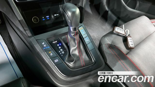 Hyundai AVANTE 2019 — photo 9