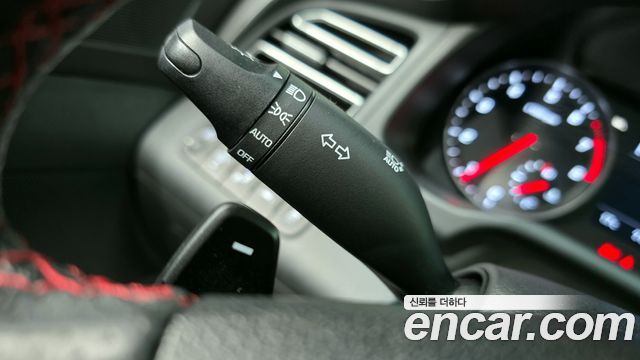 Hyundai AVANTE 2019 — photo 18