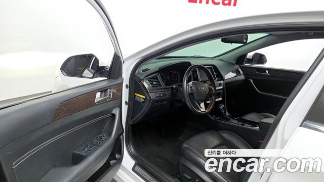 Hyundai Sonata 2019 — photo 10
