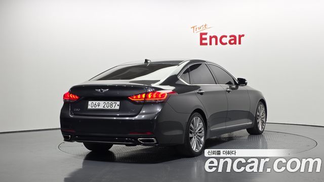 Genesis G80 2018 — photo 2
