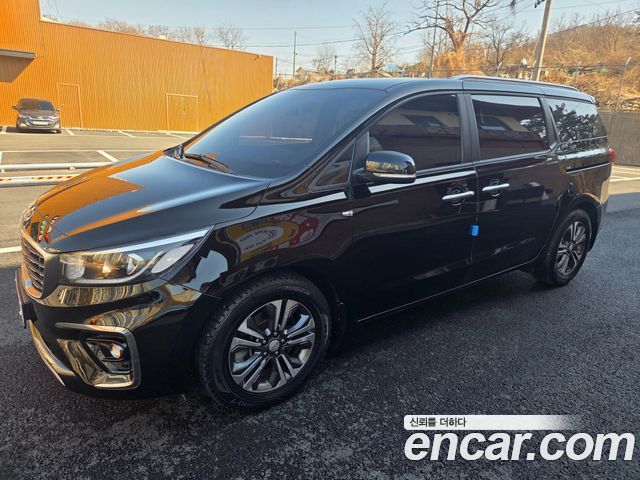 Kia Canival 2019 — photo 4