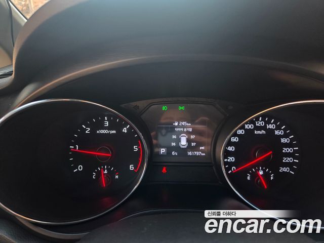 Kia Canival 2019 — photo 14