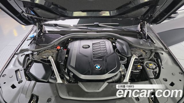 BMW 7-Series 2021 — photo 6