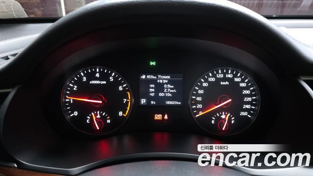 Kia K7 2016 — photo 8