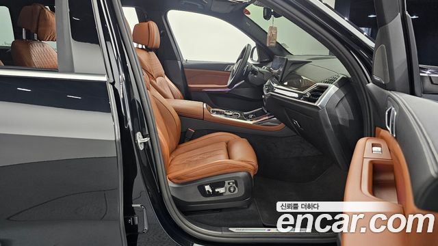 BMW X7 2025 — photo 10