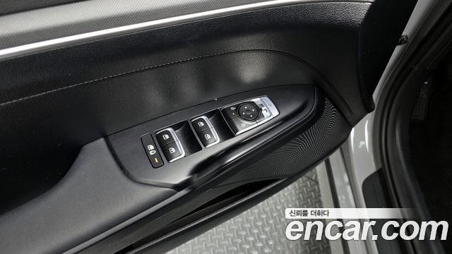 Kia K5 2025 — photo 18