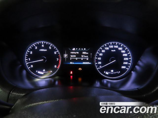 Hyundai Genesis 2014 — photo 8
