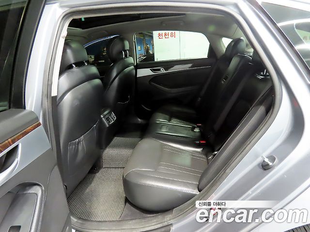 Hyundai Genesis 2014 — photo 14