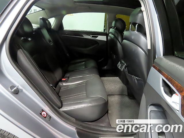 Hyundai Genesis 2014 — photo 20