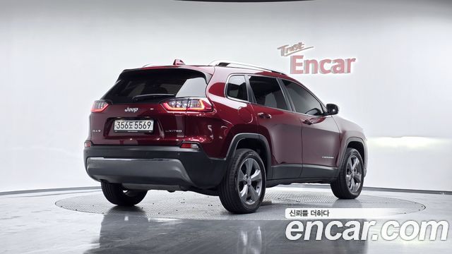 Jeep Cherokee 2020 — photo 2