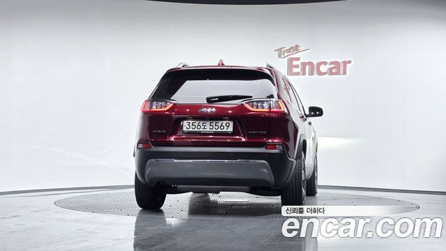 Jeep Cherokee 2020 — photo 4