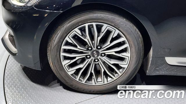Kia K9 2019 — photo 5