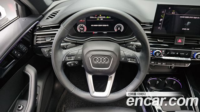 Audi A4 2021 — photo 13