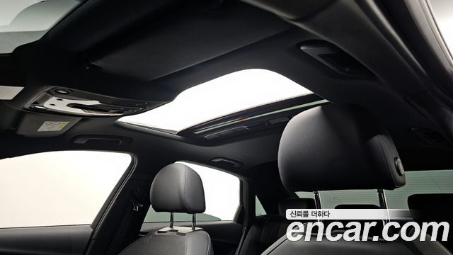 Audi A4 2021 — photo 19